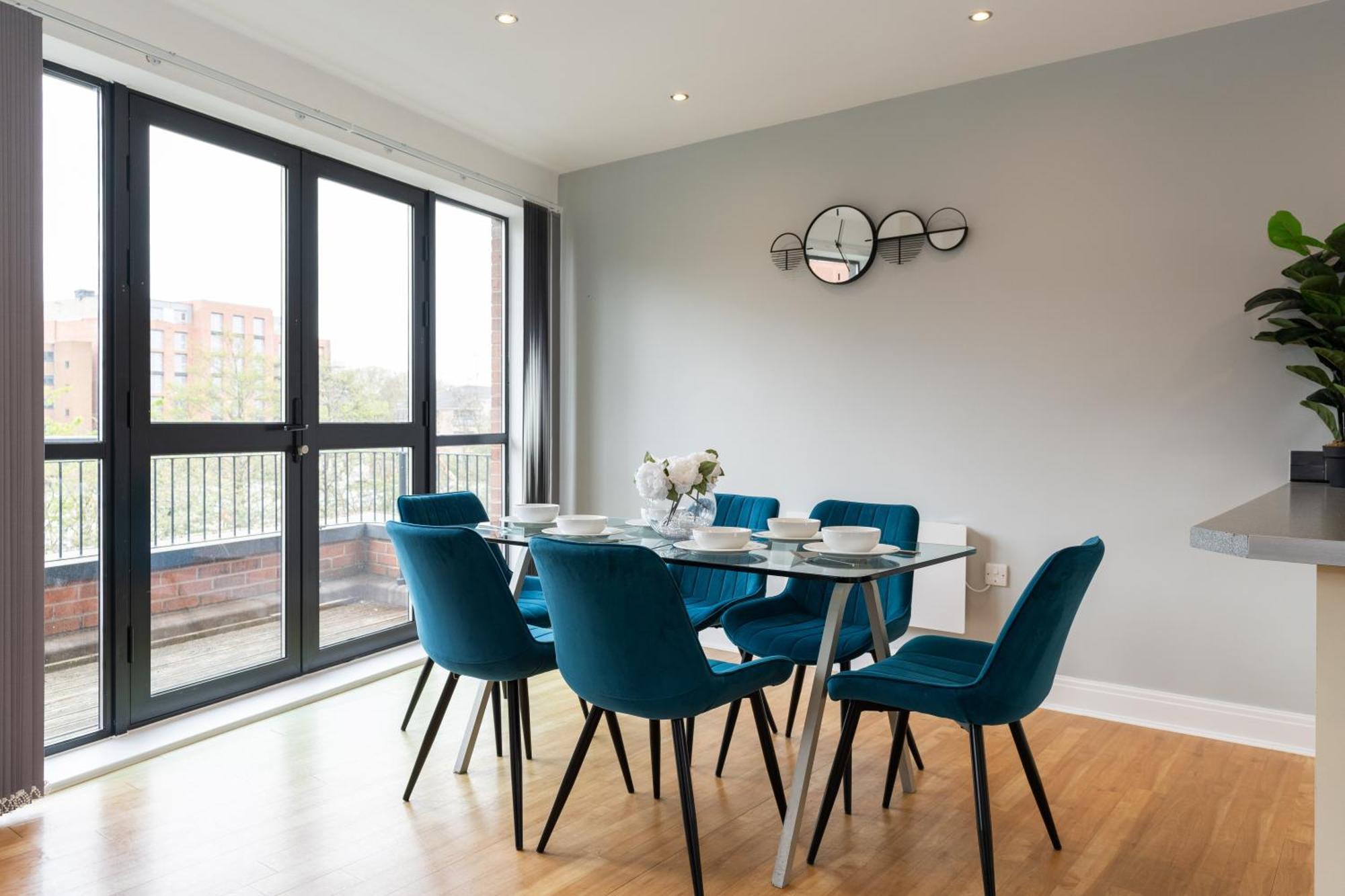 Apartamento Cotels - The Millhouse: Modern With Ultrafast Wi-fi & Work Desks